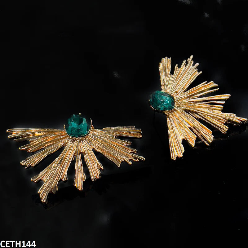 Synthetic Peacock Leaft Studs - CETH |Alloy